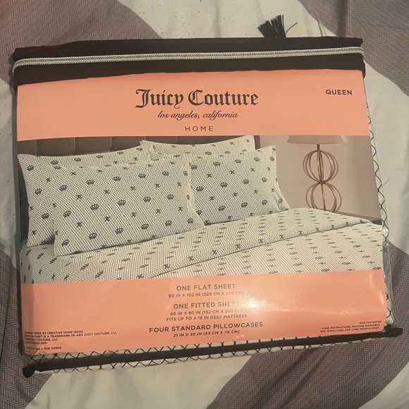 Juicy Couture Queen Sheet Set - Picture 2 of 2